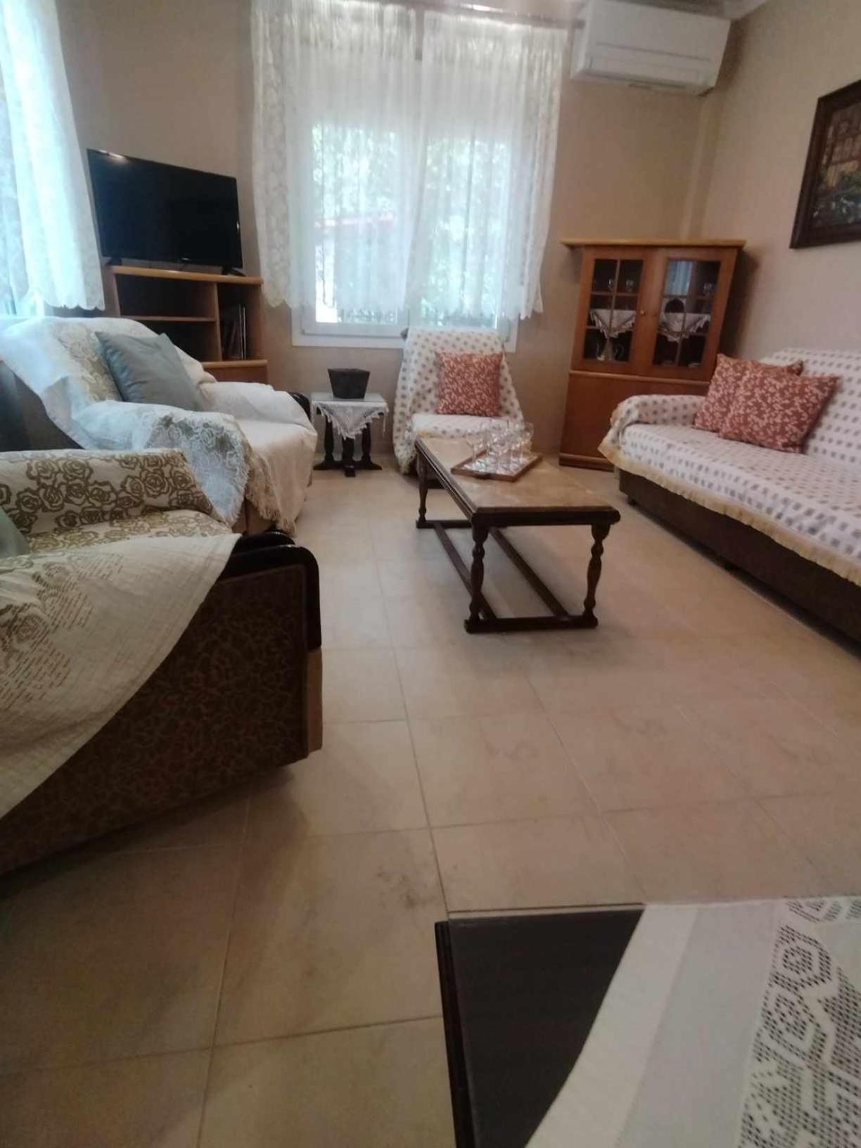 Kaite House *